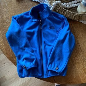The North Face Fleece Jacket, Boys size 7/8, barely worn.